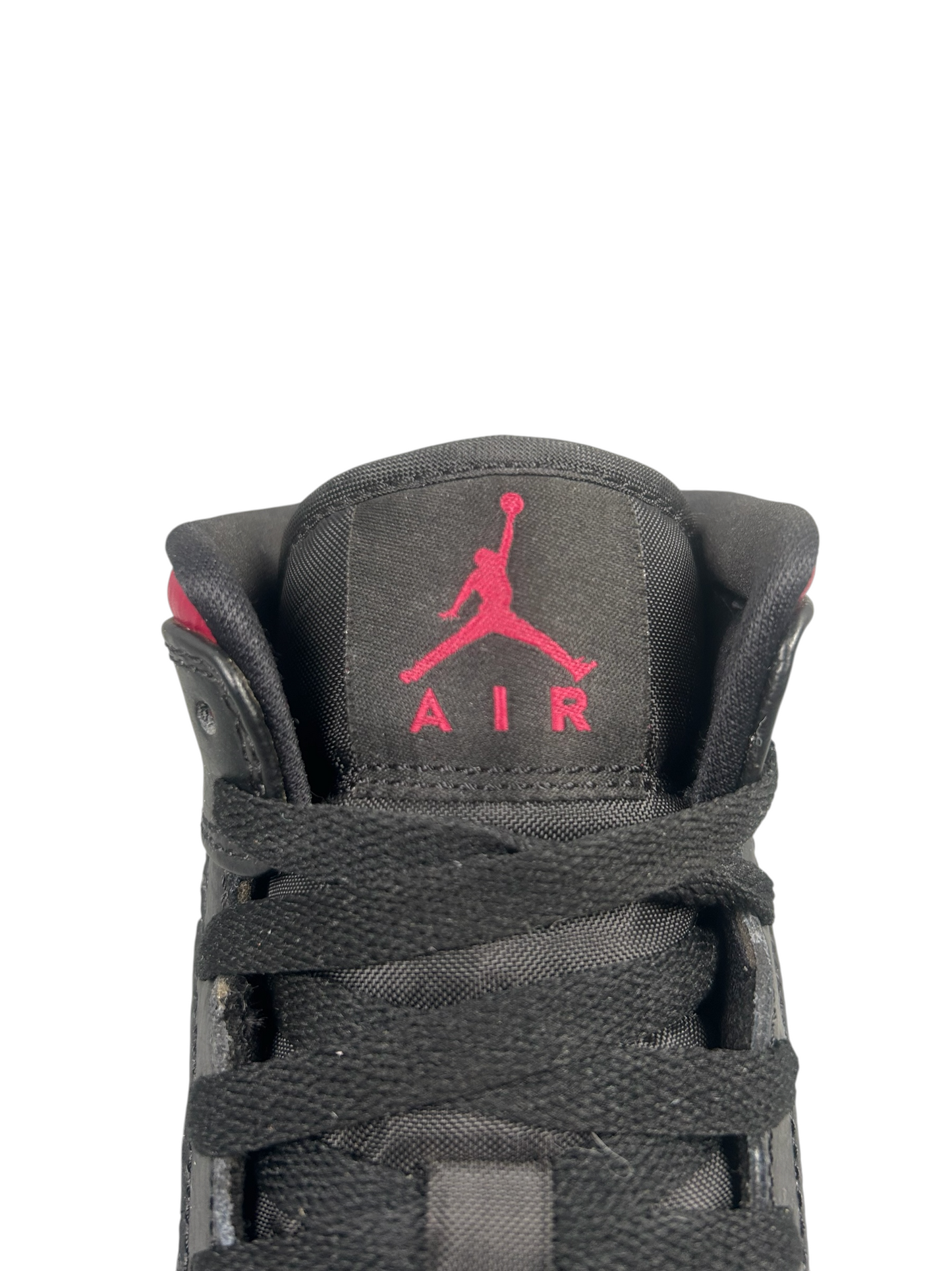 Nike Jordan 1 Mid Bred Toe Black Red Tongue 