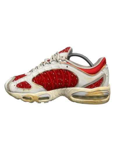 Nike Air Max Tailwind 4 Supreme | White / University Red | UK 9